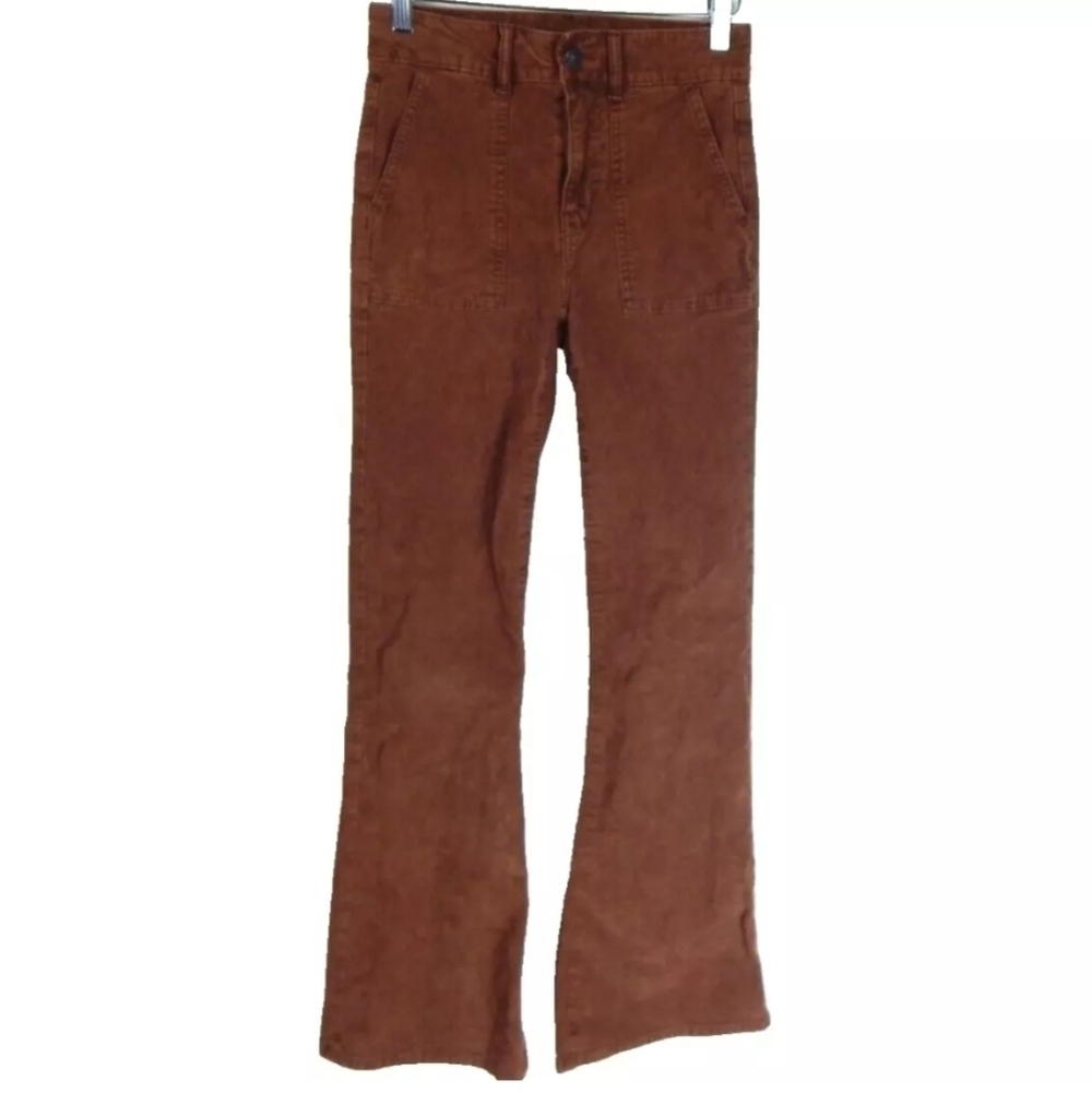 American Eagle Super Hi-Rise Flare Corduroy